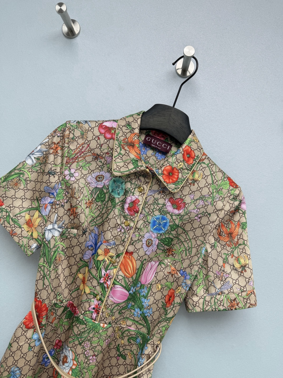 Платье с короткими рукавами и поясом Gucci