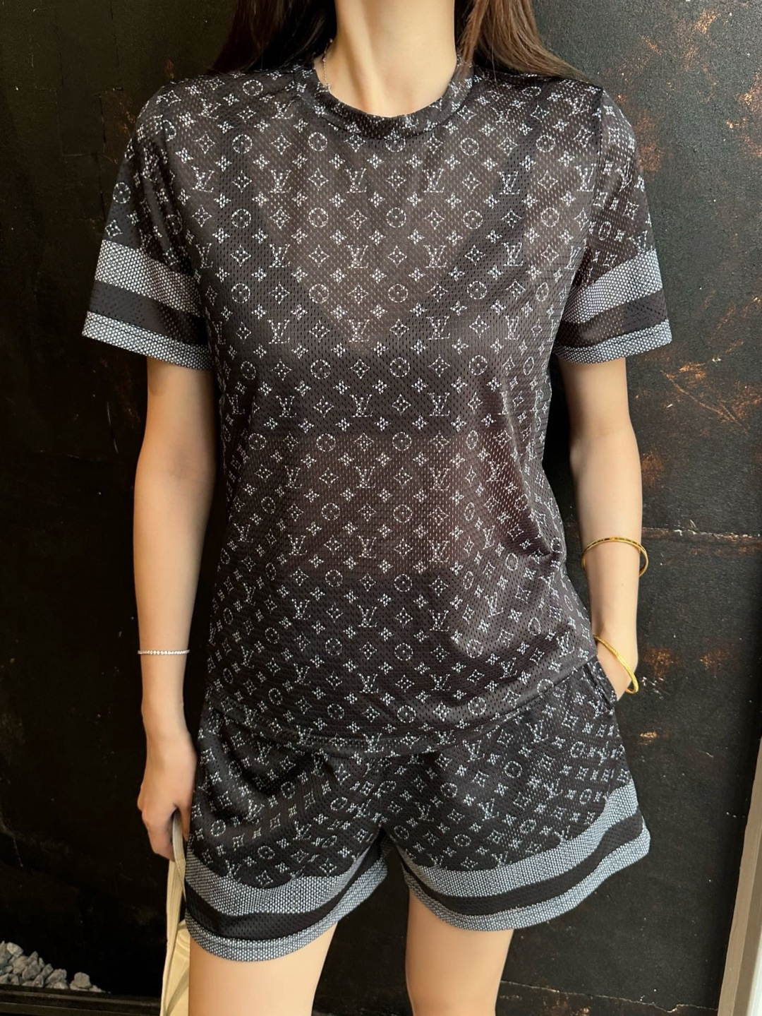 NO:922980,Model pictures,Louis Vuitton-clothing,louis vuitton,19860909模特图,路易威登-服装,louis vuitton,,Women's clothing