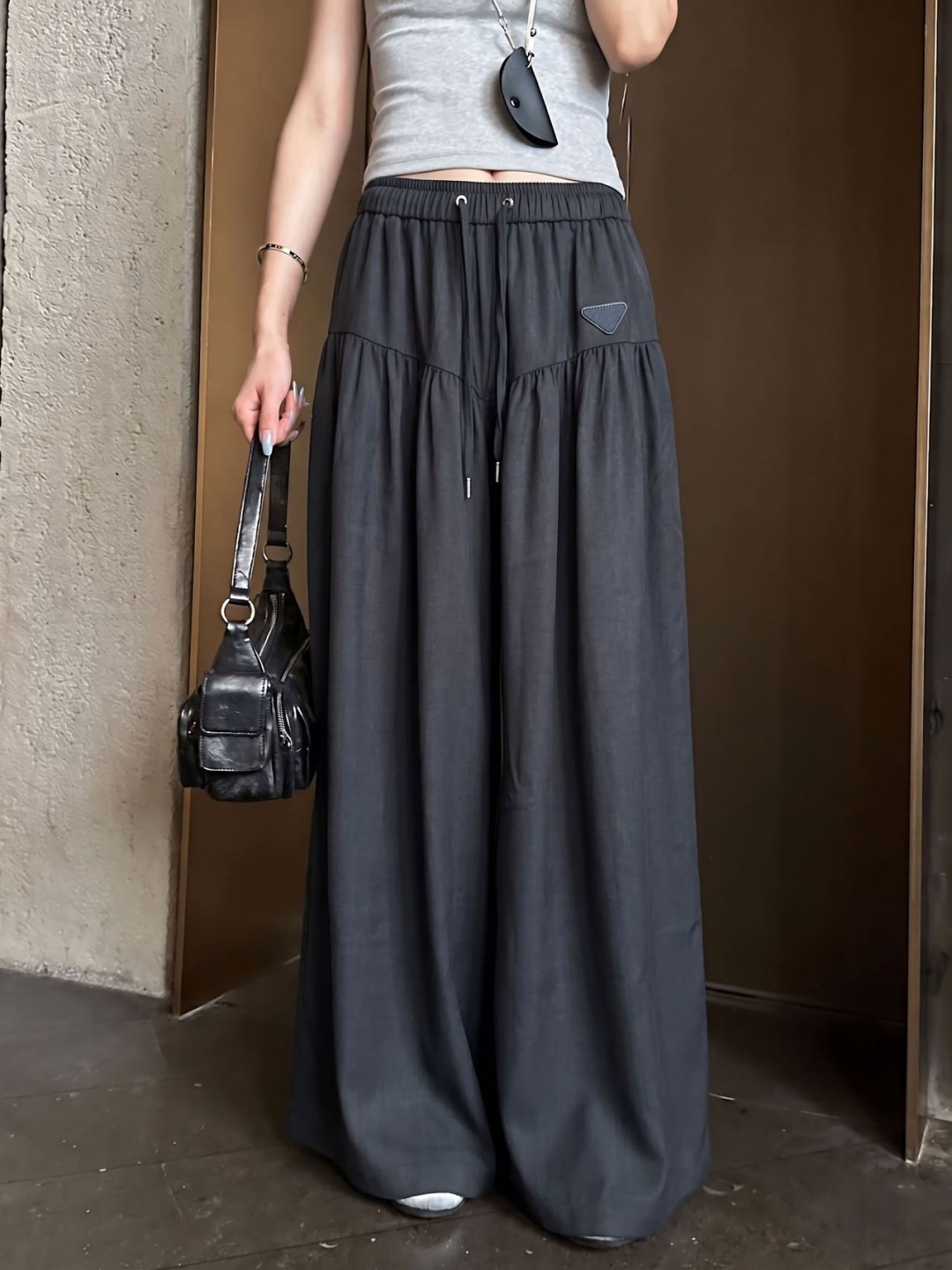 NO:947045,Upper body picture,Prada-clothing,prada,19860909上身图,普拉达-服装,prada,,Women's clothing