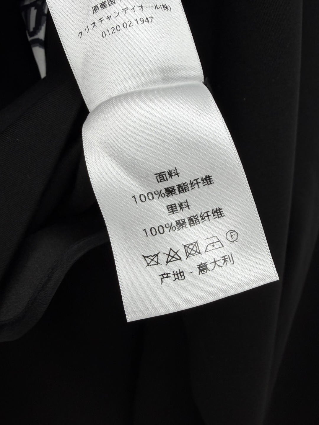 🔥🔥Dio*高弹棉质短款立领拉链卫衣+高腰阔腿卫裤两件套装 优质针织棉面料,亲肤透气、抗皱耐磨,久洗不易变形起球。短款立 🔥🔥Dio*高弹棉质短款立领拉链卫衣+高腰阔腿卫裤两件套装 优质针织棉面料,亲肤透气、抗皱耐磨,久洗不易变形起球。短款立
