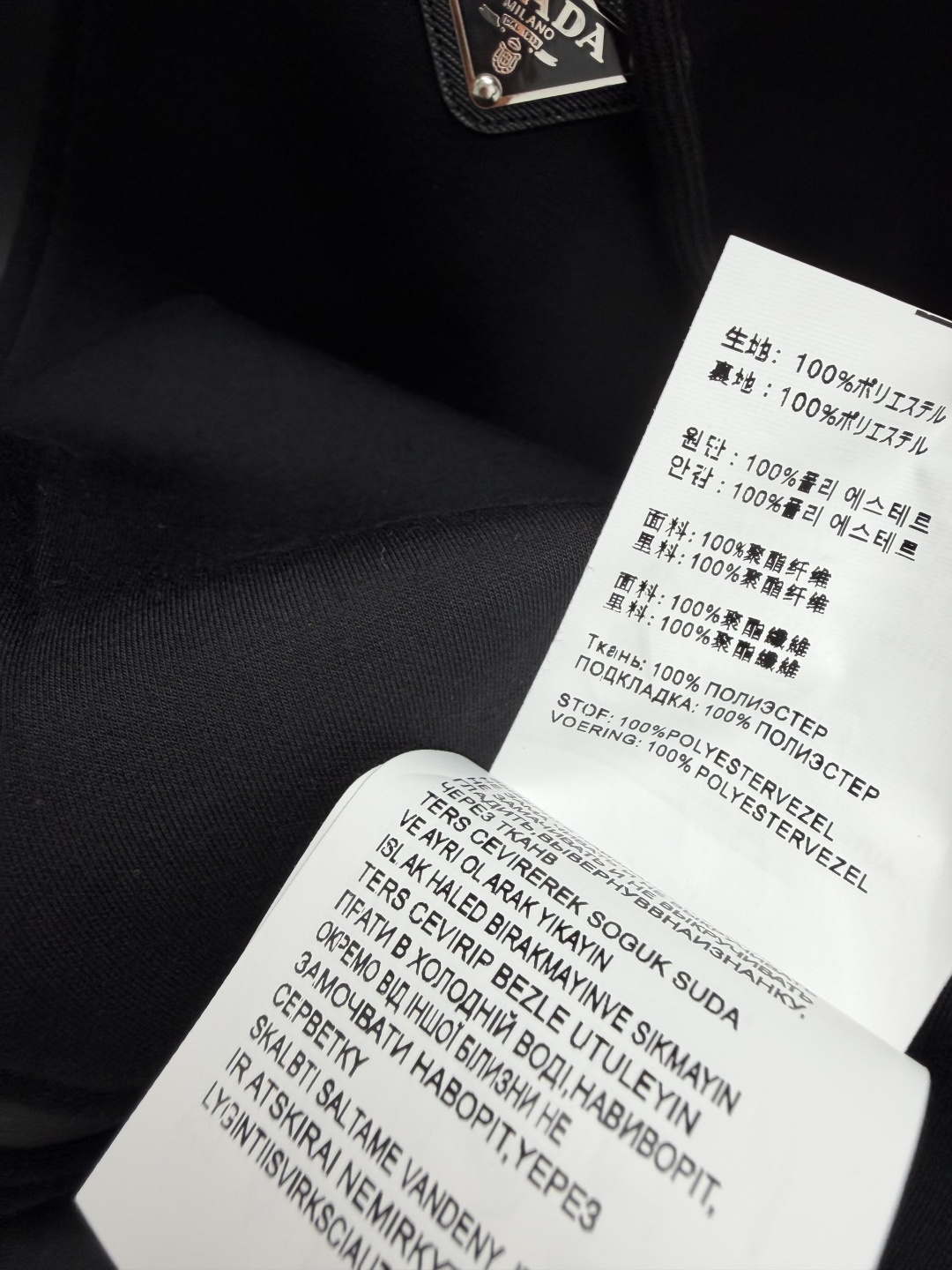 🔥🔥Pra*新款太空棉短款连帽外套 休闲氛围感王炸✨早秋刚需万能外套!加厚太空棉面料,上身立挺不臃肿,质感远超普通卫衣, 🔥🔥Pra*新款太空棉短款连帽外套 休闲氛围感王炸✨早秋刚需万能外套!加厚太空棉面料,上身立挺不臃肿,质感远超普通卫衣,