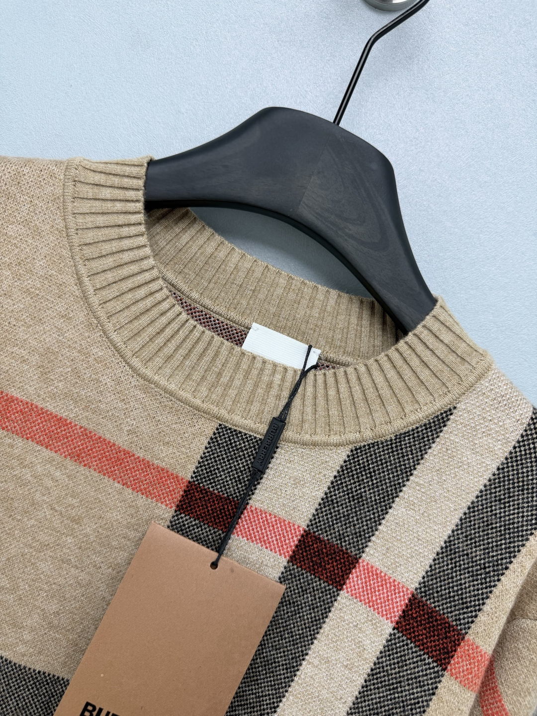Свитер Burberry с классическим клетчатым узором