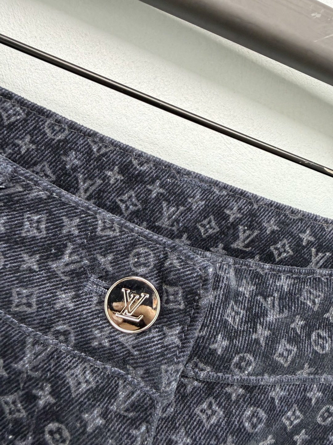 Брюки Louis Vuitton