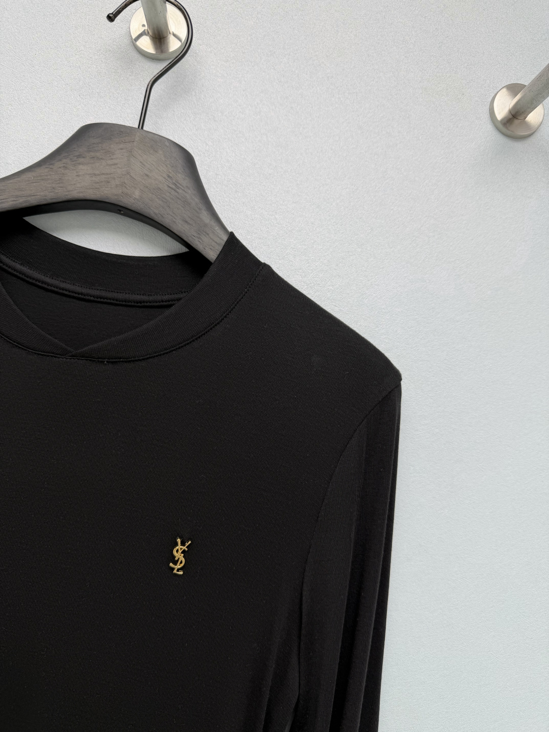 Топ Saint Laurent
