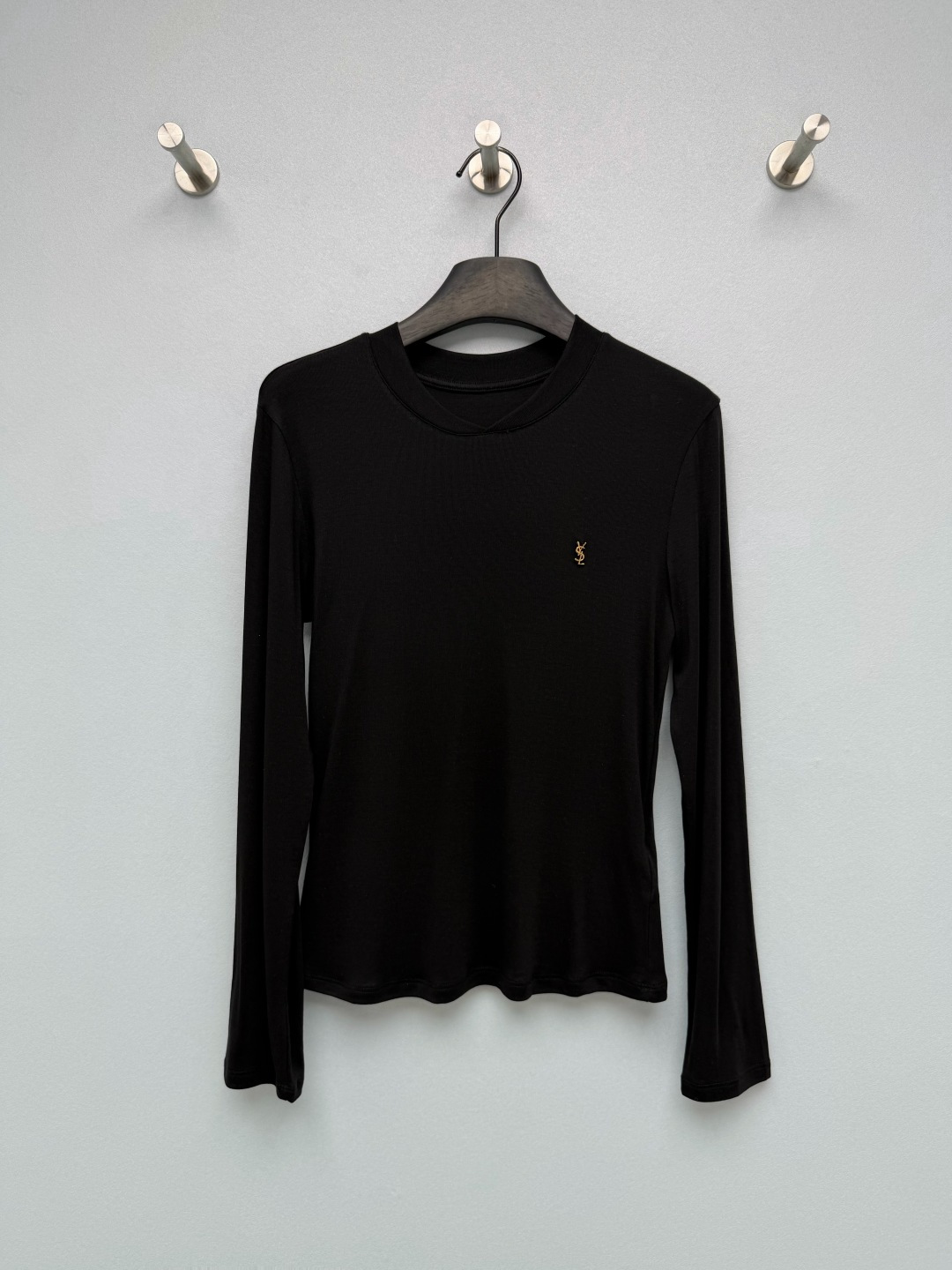 Топ Saint Laurent