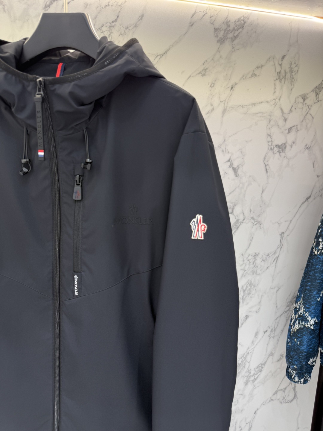 蒙口*🌈顶级品质 MONCLER 新款夹克外套，对位裁剪 原版1：1五金原版开模，上身超级有型舒适 男女