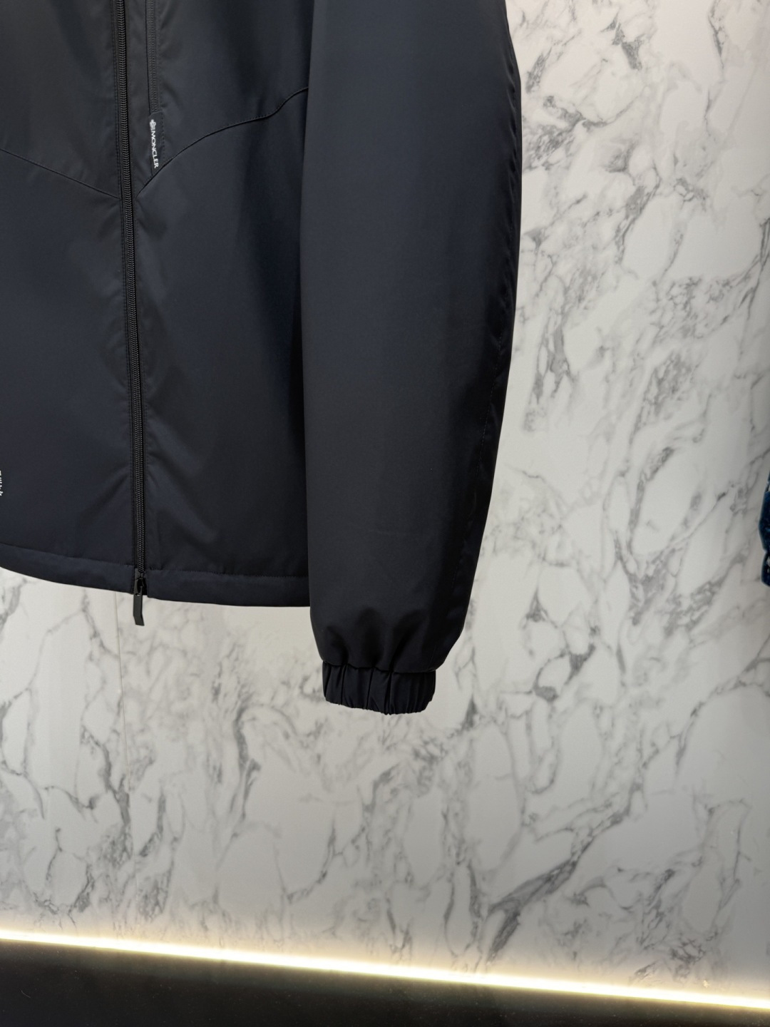 蒙口*🌈顶级品质 MONCLER 新款夹克外套，对位裁剪 原版1：1五金原版开模，上身超级有型舒适 男女