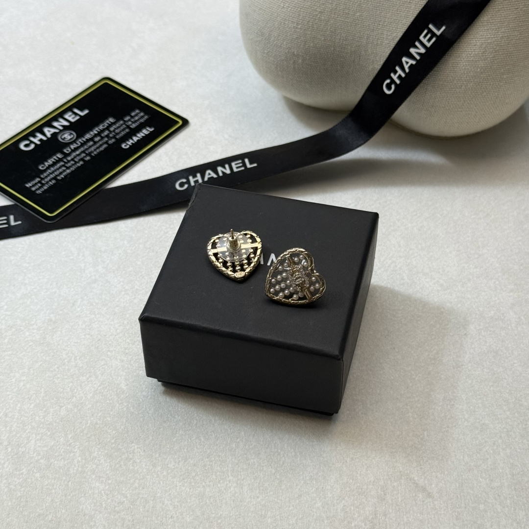 Chanel Haute Couture Haute Couture Fine Jewelry Necklace Bracelet Ring 8