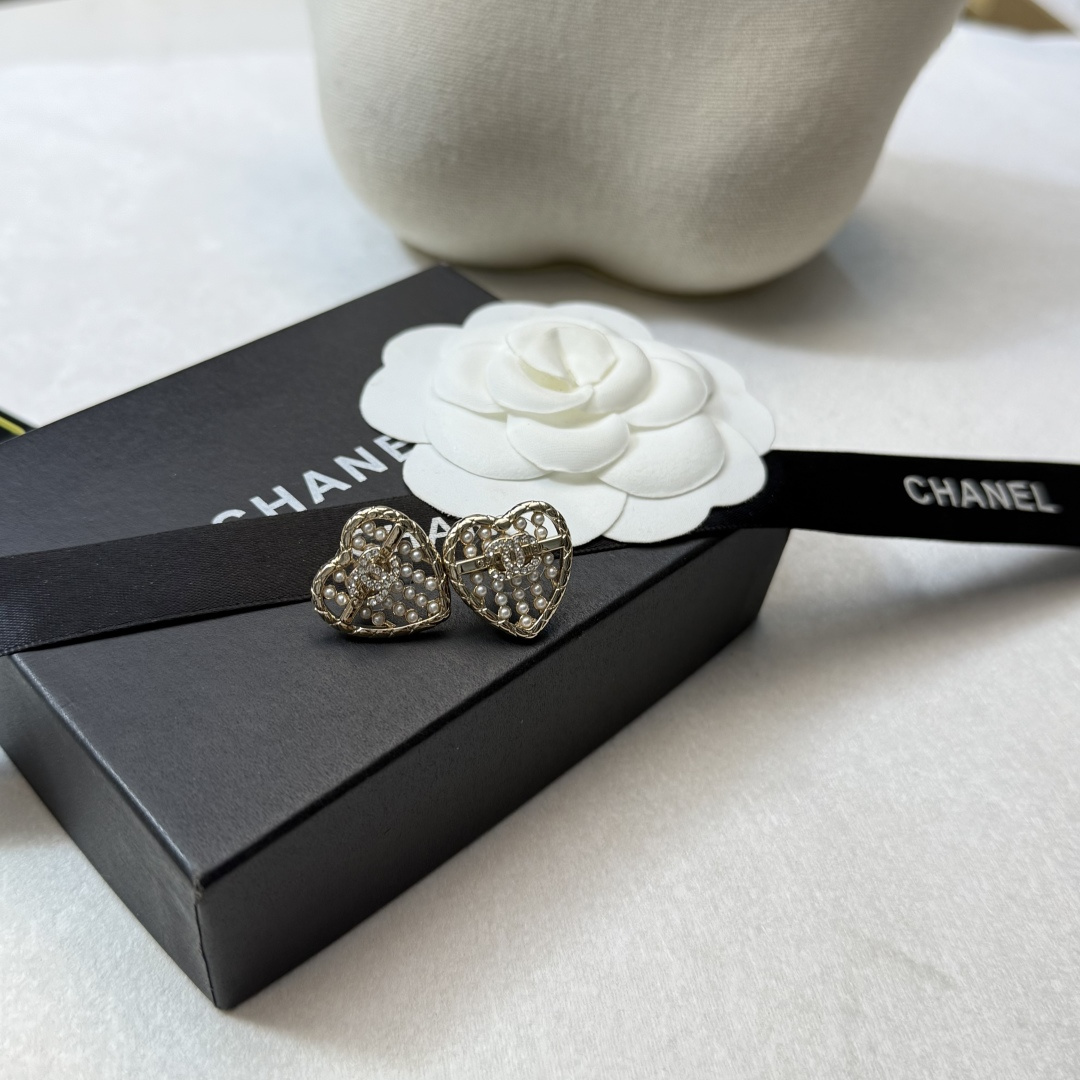 Chanel Haute Couture Haute Couture Fine Jewelry Necklace Bracelet Ring 7