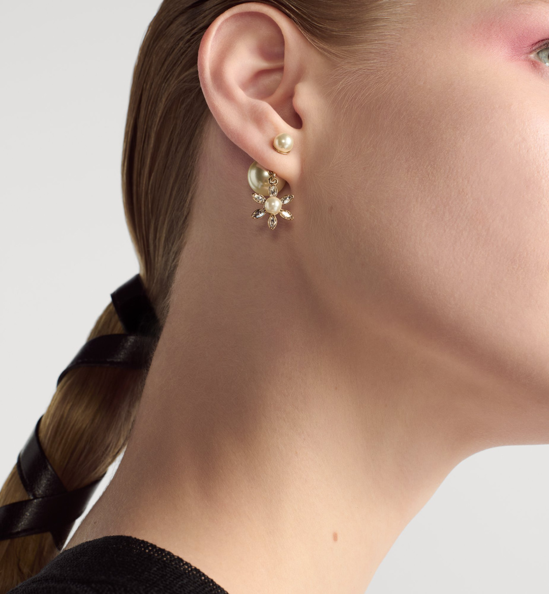 dior cd multi flowers pearl crystal earrings