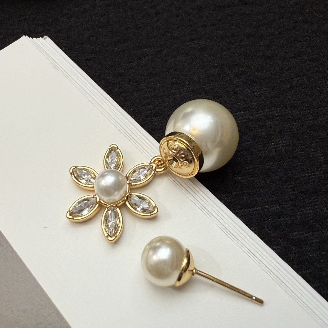 dior cd multi flowers pearl crystal earrings