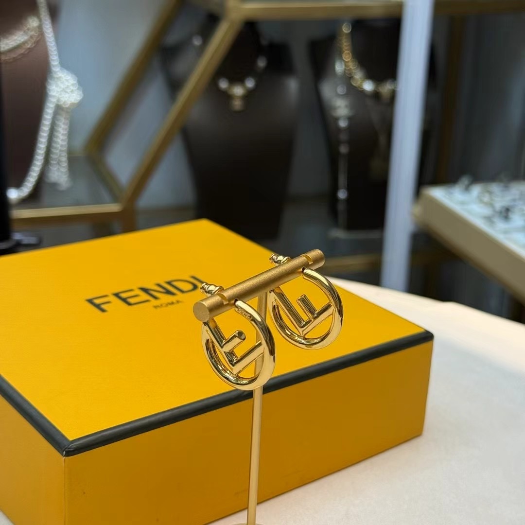 “New FENDI Logo: High-End Custom Pop-Up Collection Perfect for Babies and Everyday Style”