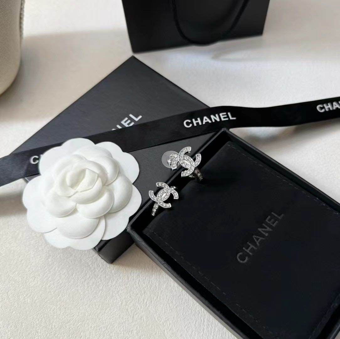 Chanel CHANEL 香奈儿 耳钉 新款