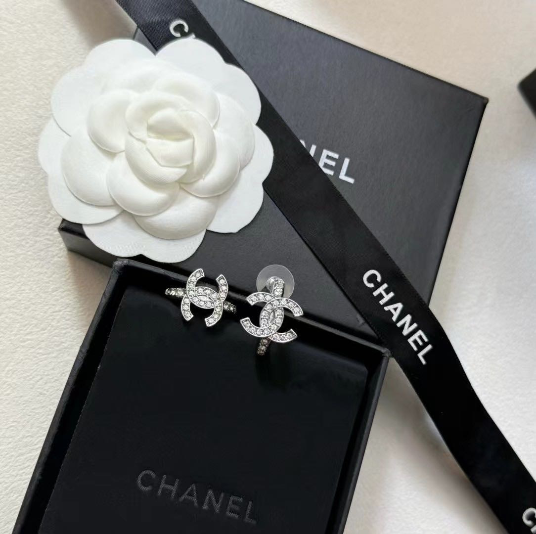Chanel CHANEL 香奈儿 耳钉 新款