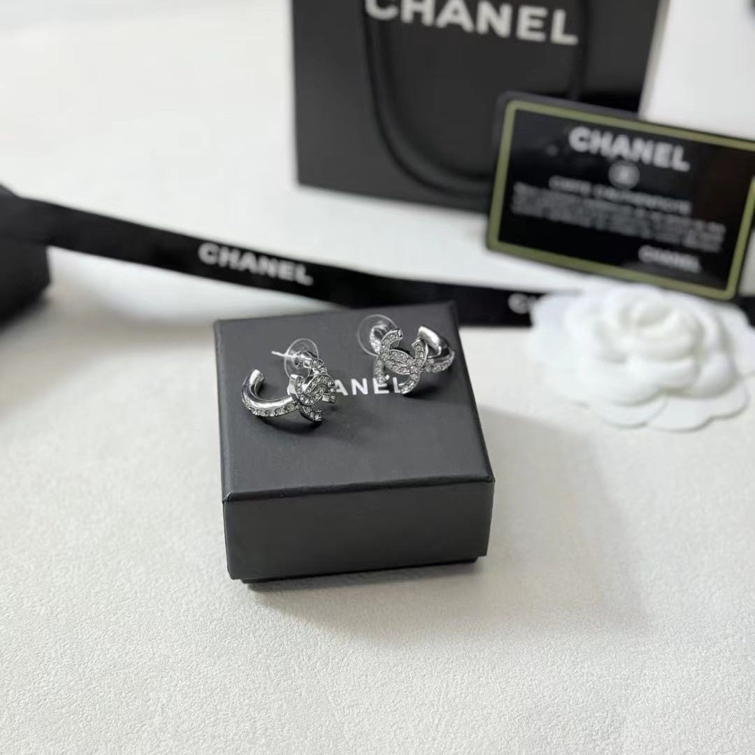Chanel CHANEL 香奈儿 耳钉 新款