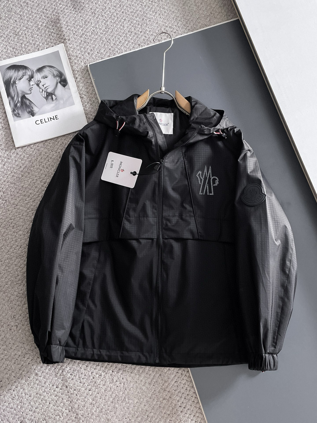 Moncler Jacket 07600