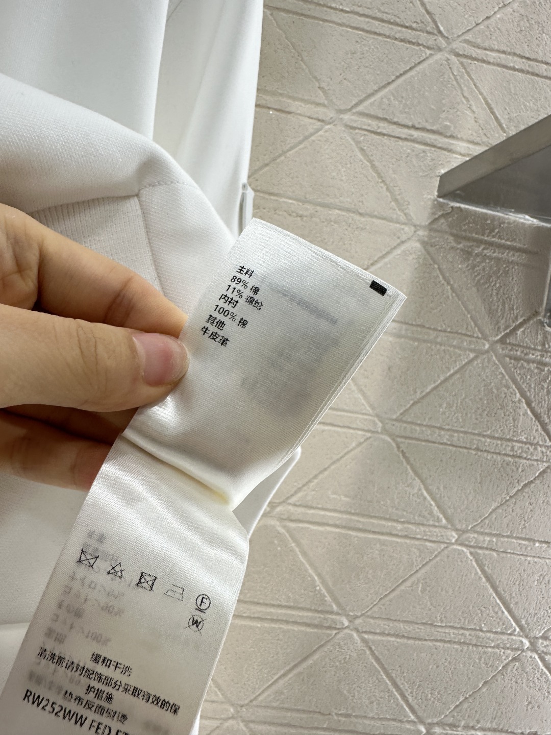 ♥Louis Vuitto*♥2025新品上架
    连帽抽绳外套短裤套装
定制YB原生全棉材质 柔软