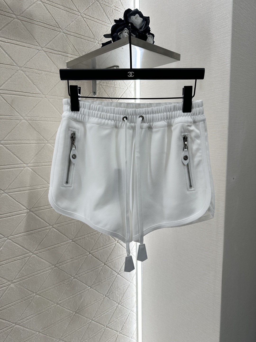 ♥Louis Vuitto*♥2025新品上架
    连帽抽绳外套短裤套装
定制YB原生全棉材质 柔软