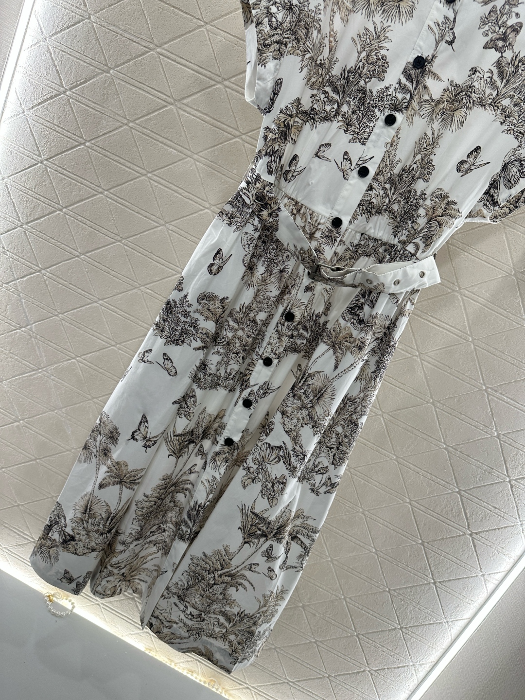 Dior Printed Short Sleeve Midi Dress with Belt, Elegant and Comfortable 5 cmp i1753197272639 6278 0 3