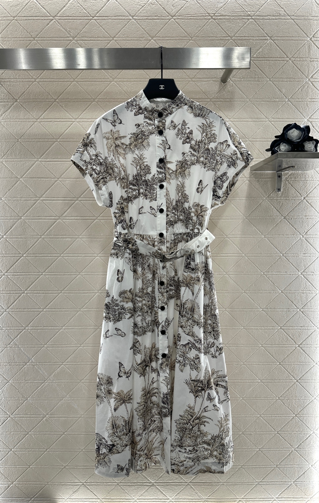 Dior Printed Short Sleeve Midi Dress with Belt, Elegant and Comfortable 1 cmp i1753198543588 981 0 0