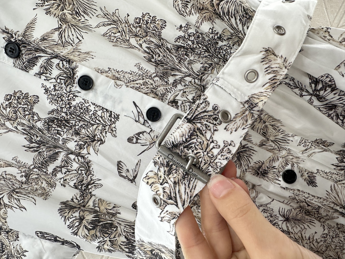 Dior Printed Short Sleeve Midi Dress with Belt, Elegant and Comfortable 7 cmp i1753202319627 9257 0 4
