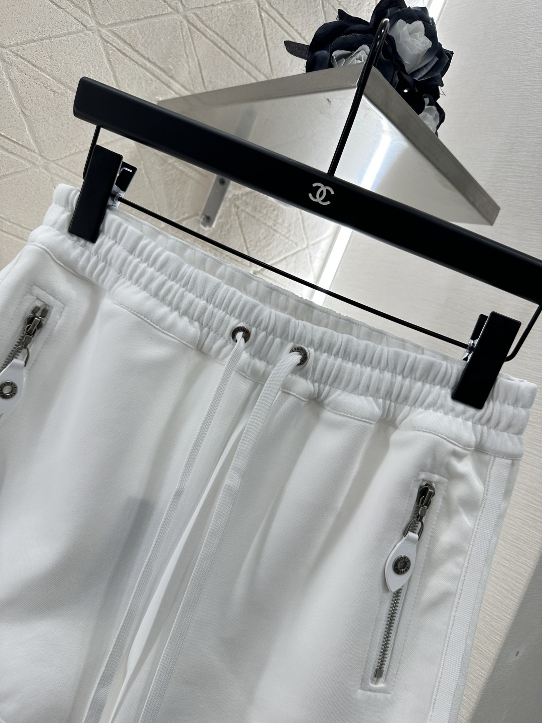 ♥Louis Vuitto*♥2025新品上架
    连帽抽绳外套短裤套装
定制YB原生全棉材质 柔软