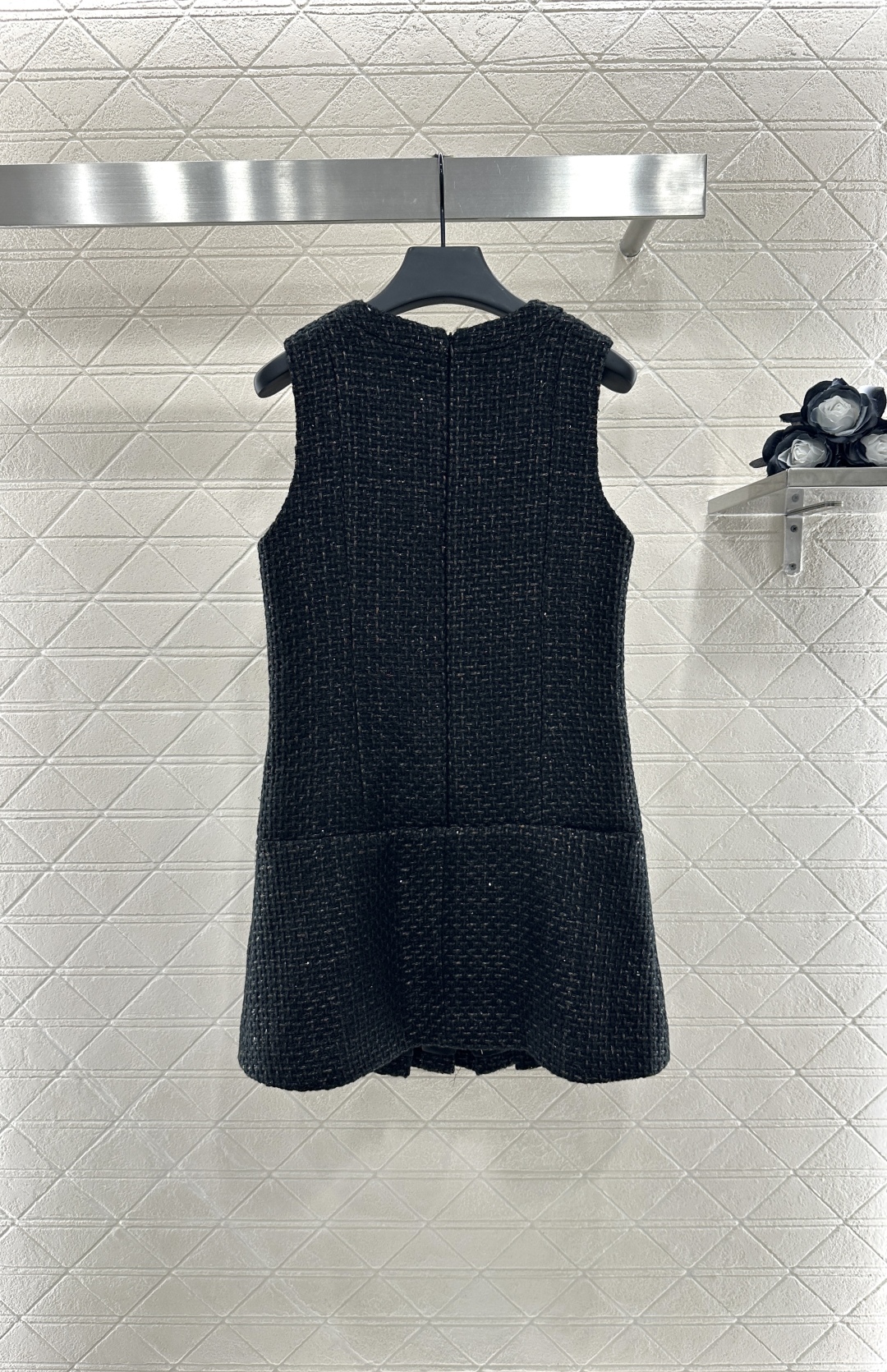 Chanel Wool Blend Sleeveless Dress - Elegant Pleated Knit Vest Dress 3 cmp i1753281156471 3414 0 1
