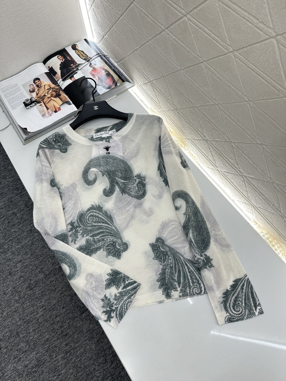 ♥Dio*♥2025新品上架
   腰果印花针织长袖
定制YB羊毛纱线织造 柔软舒适 洋气显瘦 套头针织