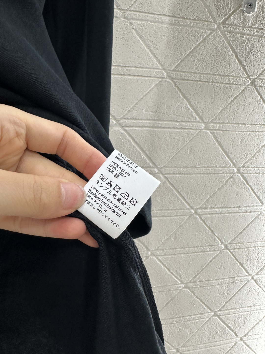 ♥Loew*♥2025新品上架
      圆领百搭打底衫
定制YB斜纹全棉材质 质感舒适 弹力好穿 圆