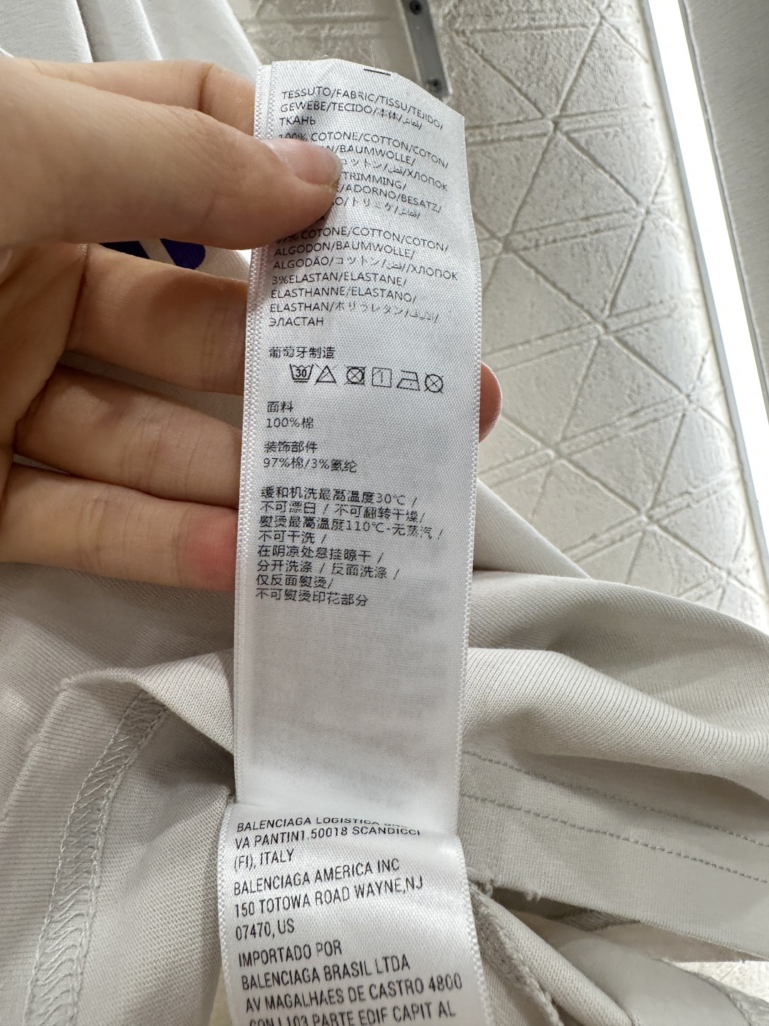 ♥Balenciag*♥2025新品上架
        圆领印花𝑇𝑒𝑒
定制YB原生全棉材质 透气舒适