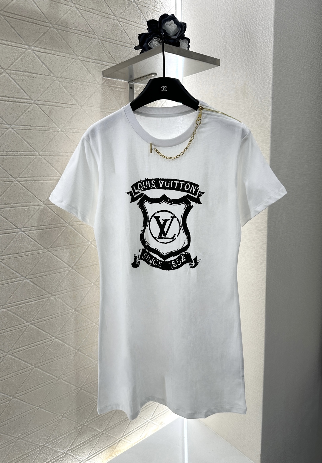 ♥Louis Vuitto*♥2025新品上架
       印花链条连衣裙
定制YB斜纹全棉材质 透气