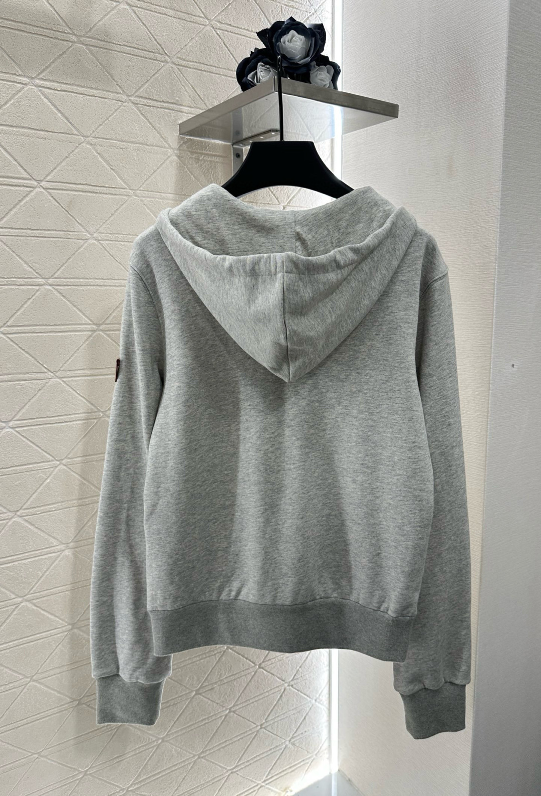 ♥Louis Vuitto*♥2025新品上架
    连帽抽绳外套短裤套装
定制YB原生全棉材质 柔软