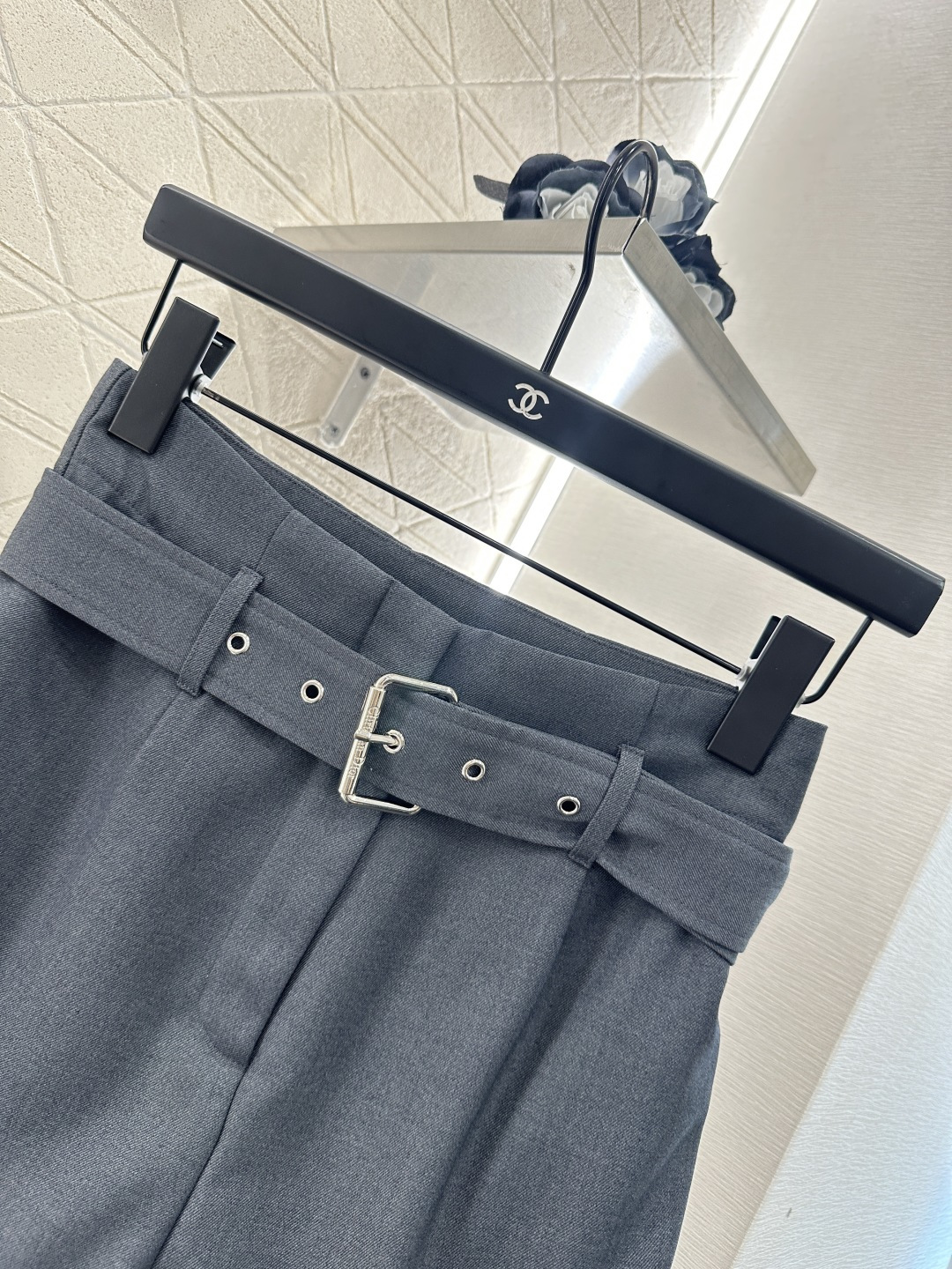 ♥Dio*♥2025新品上架
  翻领西装腰带短裤套装
定制YB进口西服材质 质感光泽 高级舒适 特殊工