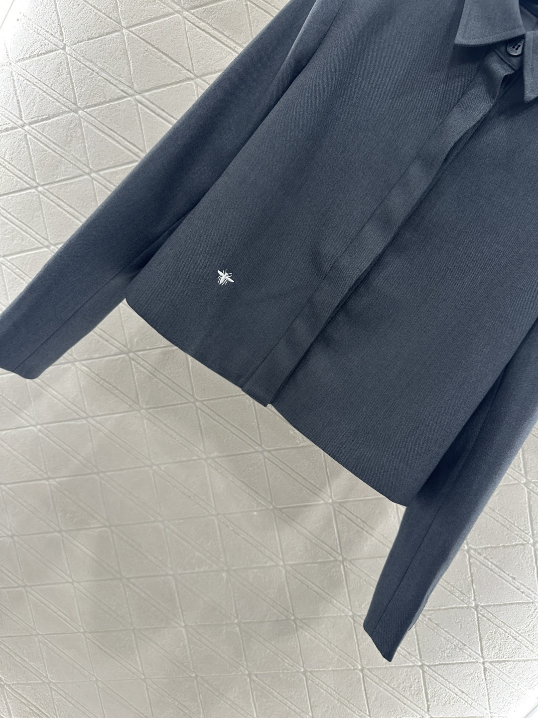 ♥Dio*♥2025新品上架
  翻领西装腰带短裤套装
定制YB进口西服材质 质感光泽 高级舒适 特殊工