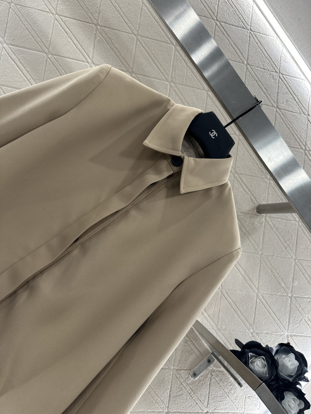 ♥Dio*♥2025新品上架
  翻领西装腰带短裤套装
定制YB进口西服材质 质感光泽 高级舒适 特殊工