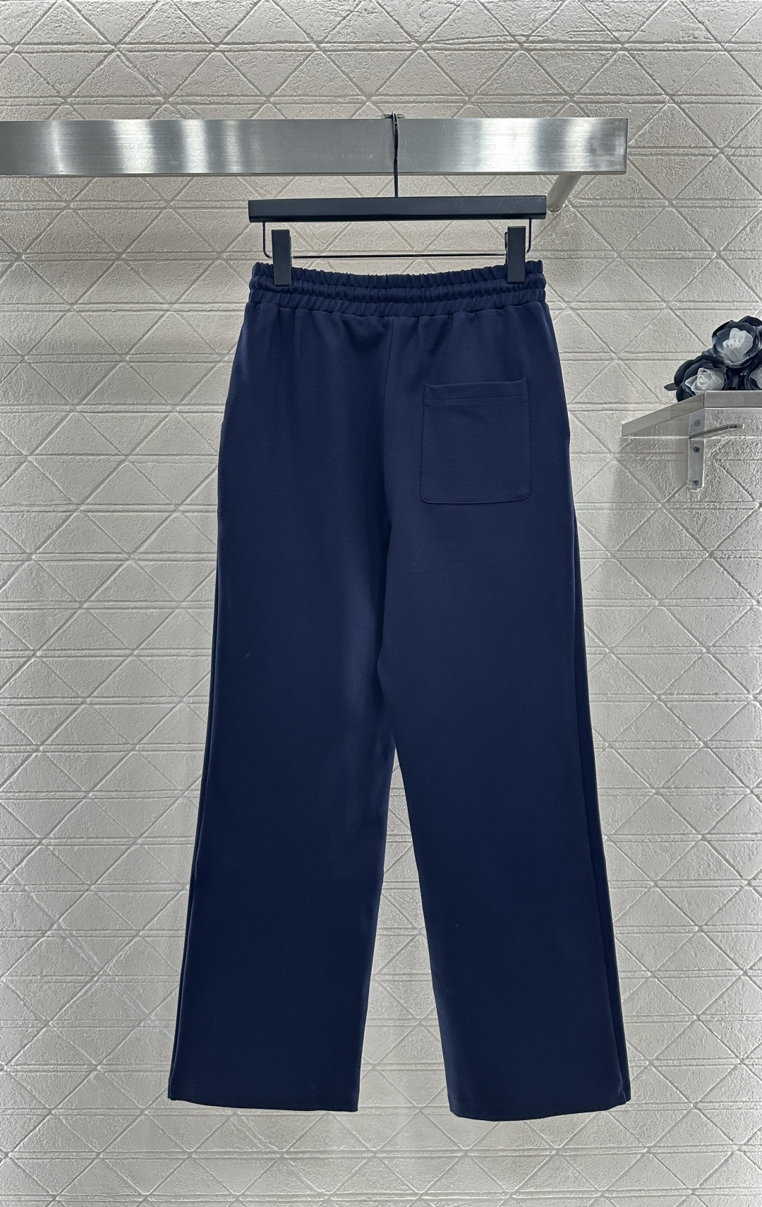 ♥Miumi*♥2025新品上架
 两面穿连帽外套长裤套装
定制YB斜纹全棉➕环保再生尼龙材质 舒适透气