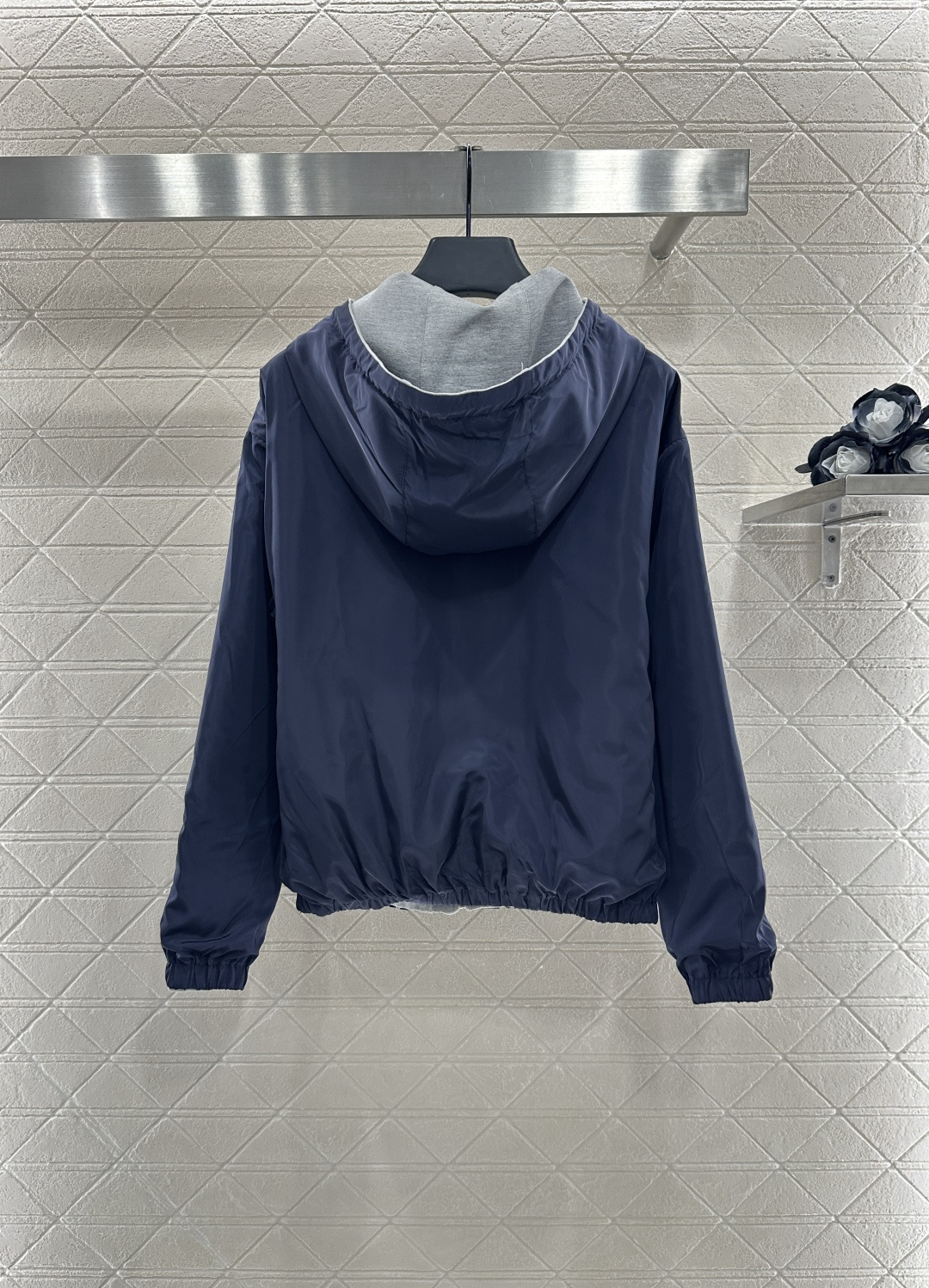 ♥Miumi*♥2025新品上架
 两面穿连帽外套长裤套装
定制YB斜纹全棉➕环保再生尼龙材质 舒适透气