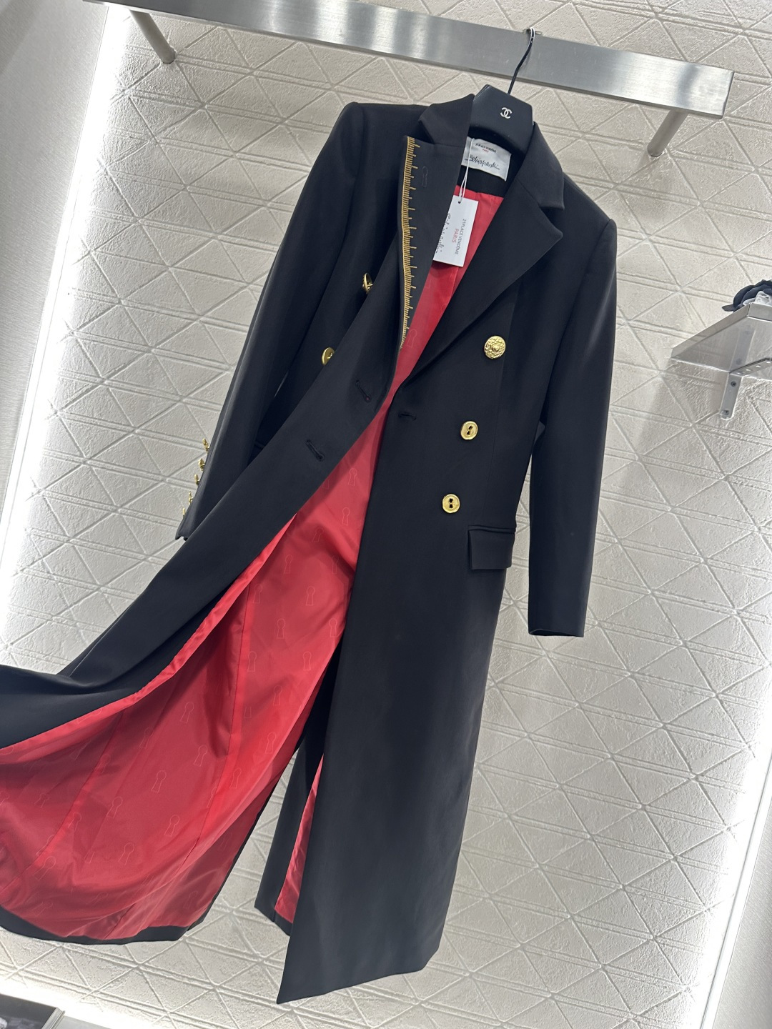 ♥Csh*♥2025新品上架
   翻领双排扣风衣外套
定制YB进口全棉风衣材质 质感高级 品相绝佳 长