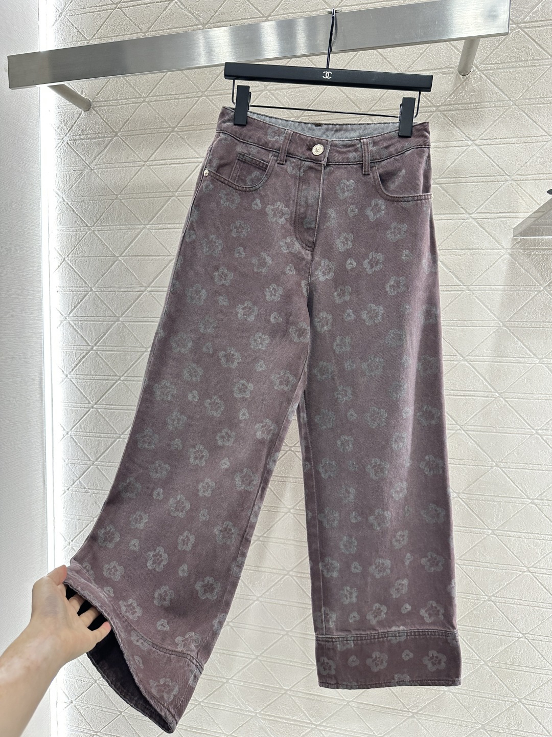 ♥Chane*♥2025新品上架 直筒激光牛仔长裤定制YB斜纹棉牛仔材质 多重水洗 呈现出挺括质感 直筒