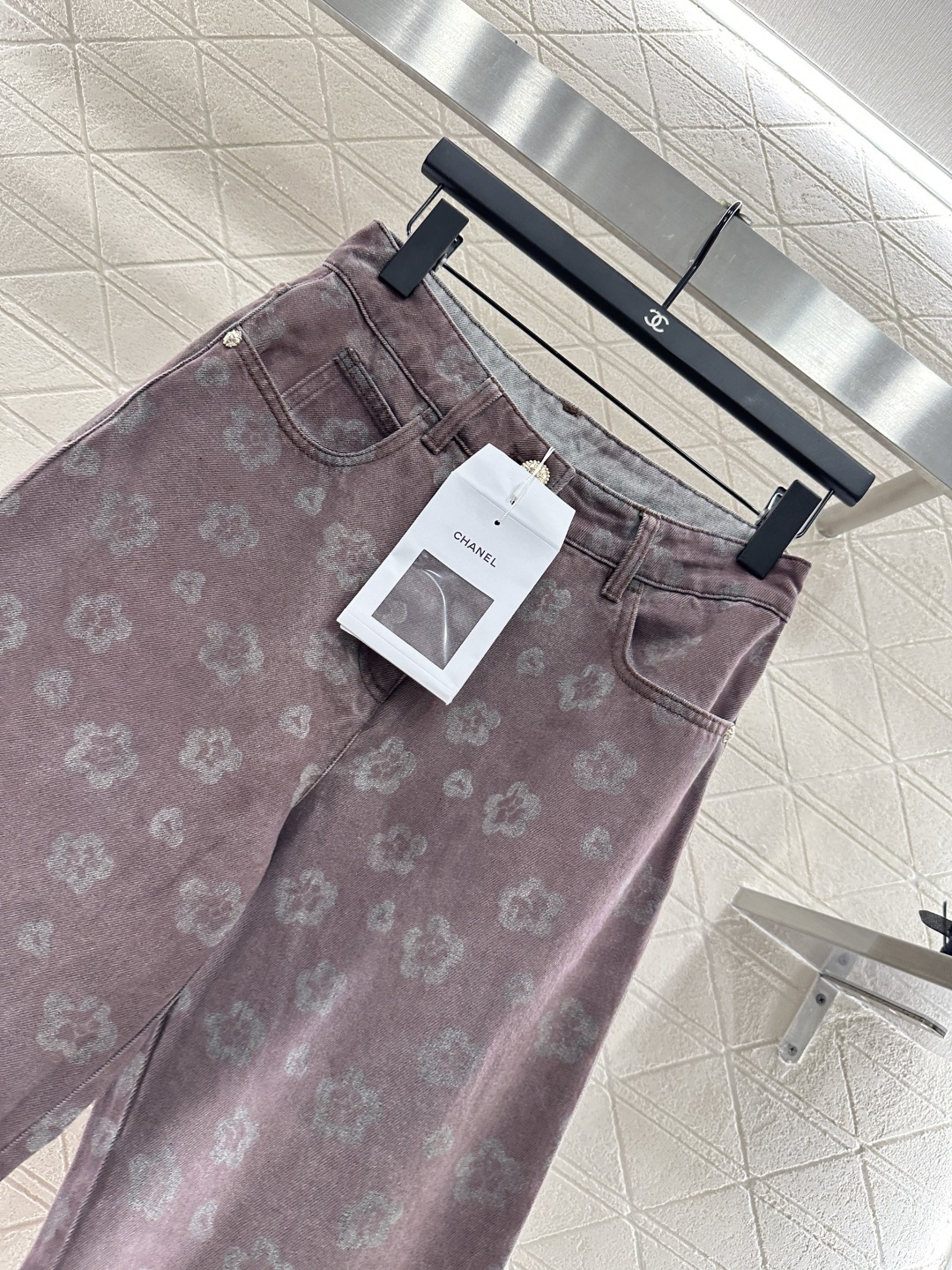 ♥Chane*♥2025新品上架 直筒激光牛仔长裤定制YB斜纹棉牛仔材质 多重水洗 呈现出挺括质感 直筒