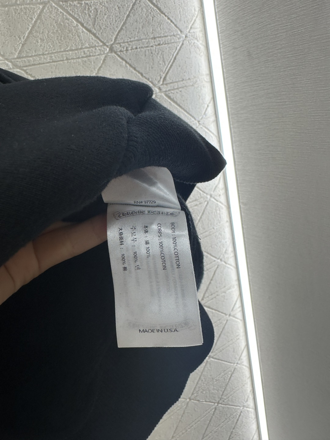 ♥Chrome hear*♥2025新品上架
     彩色印花连帽外套
定制YB斜纹全棉材质 舒适透气