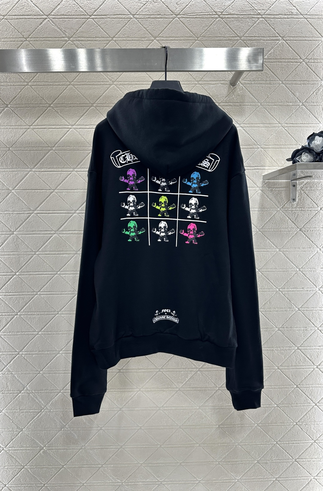 ♥Chrome hear*♥2025新品上架
     彩色印花连帽外套
定制YB斜纹全棉材质 舒适透气