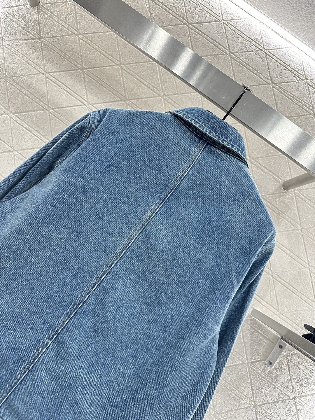 cmp i1756296789621 777 0 3