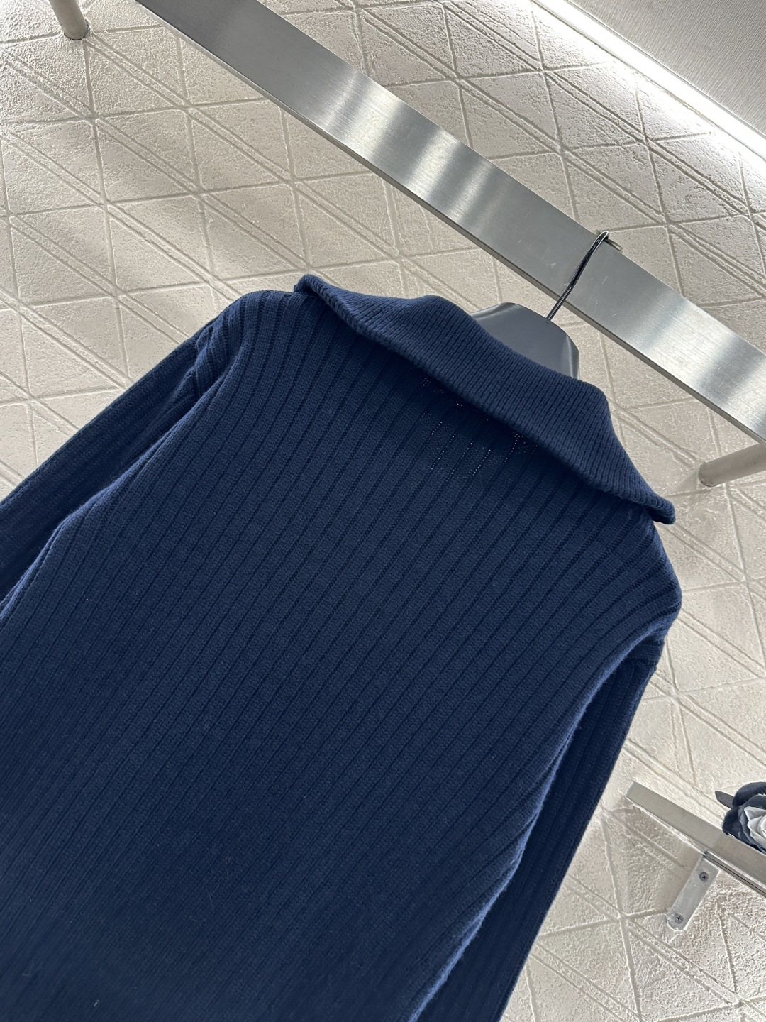 ♥RalP。h Lauren*♥2025新品上架
        拉链针织毛衣
定制YB羊绒羊毛纱线织造