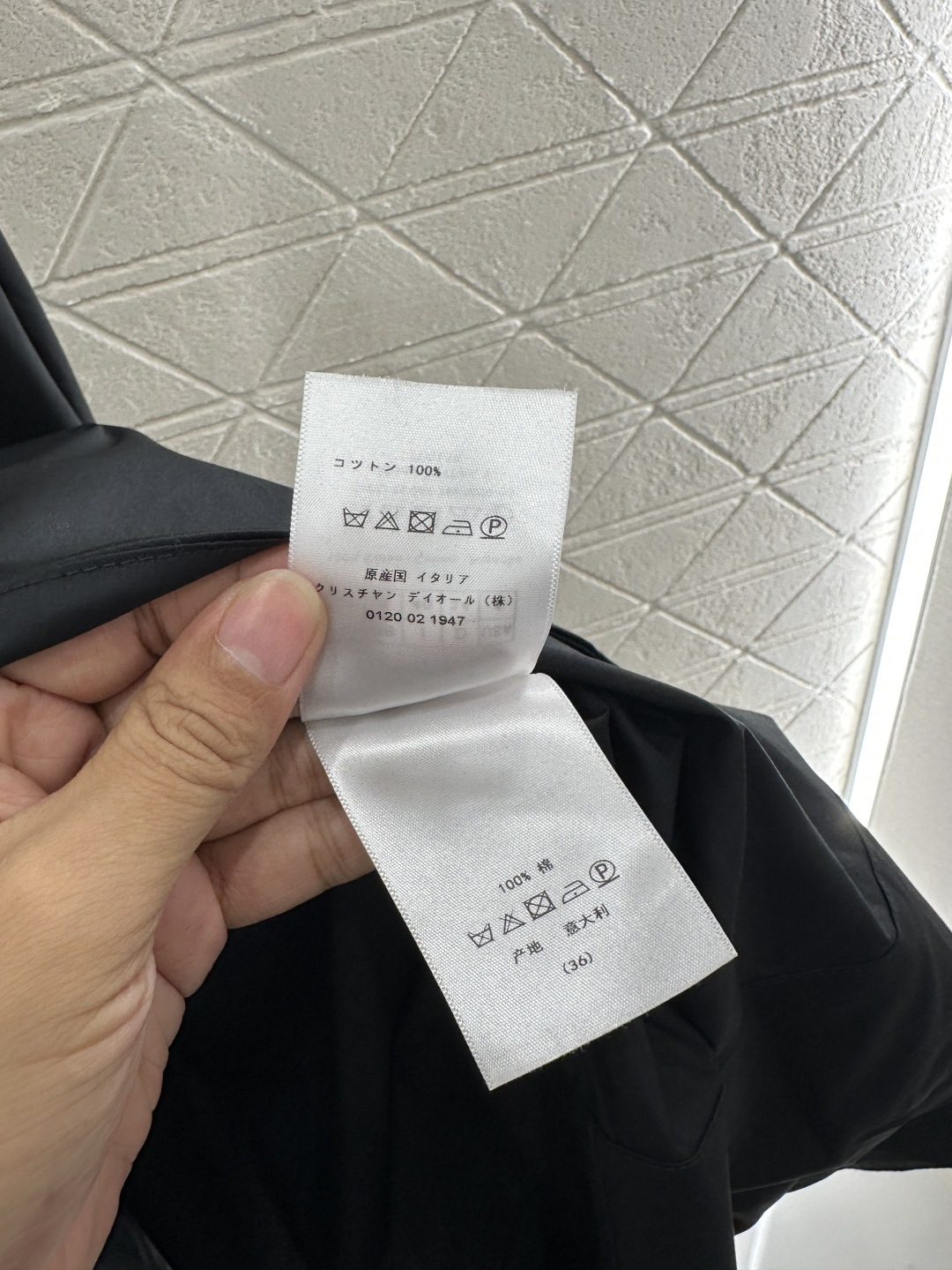 ♥Dio*♥2025新品上架
 可拆卸褶皱花边连衣裙
定制YB斜纹棉材质 质感舒适 穿搭透气 纽扣开襟连