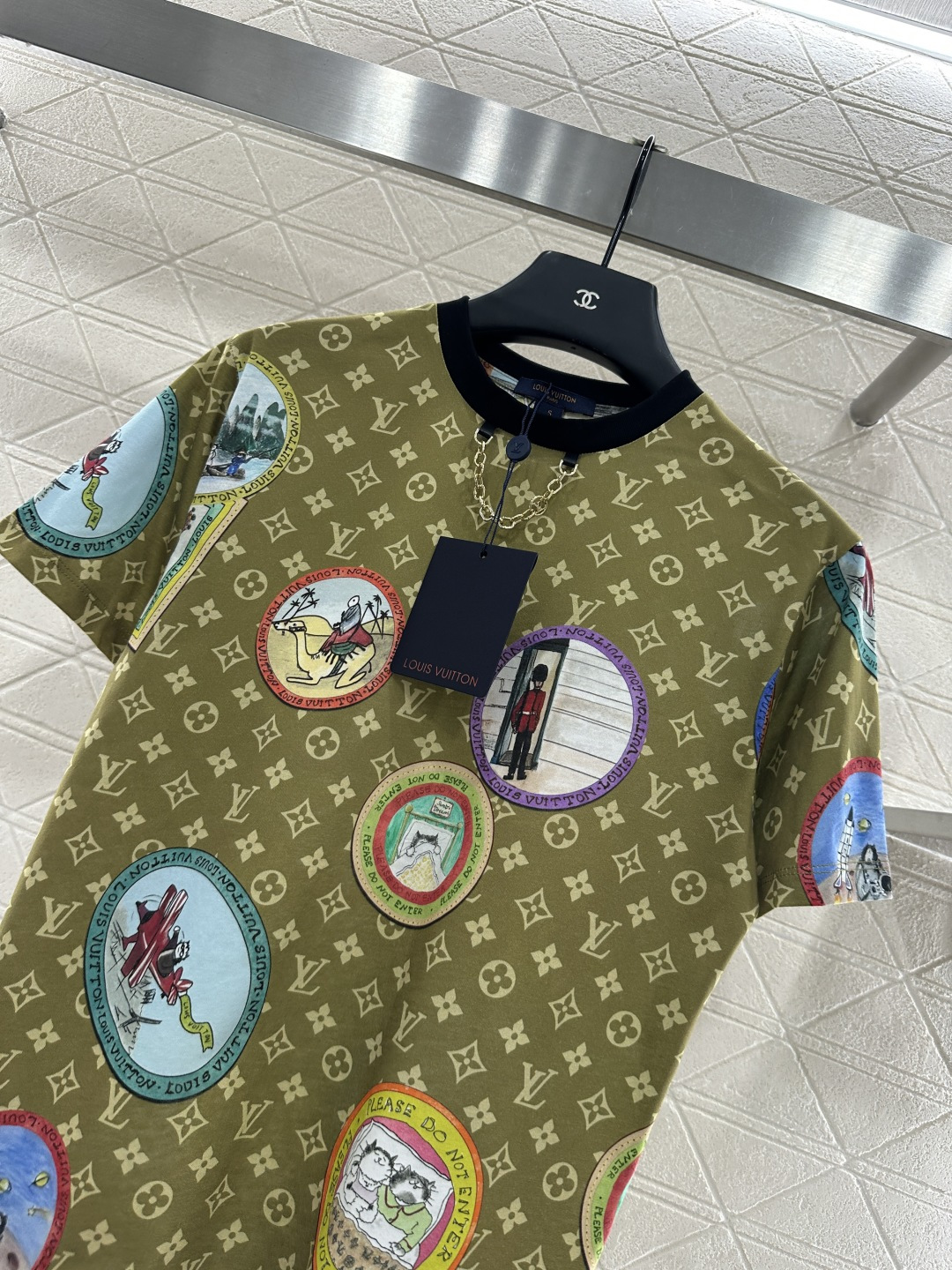 ♥Louis Vuitto*♥2025新品上架
        徽章印花𝑇𝑒𝑒
定制YB丝光全棉材质 质