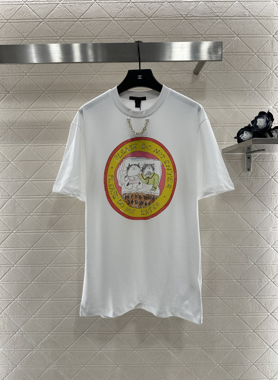 ♥Louis Vuitto*♥2025新品上架
      链条圆领印花𝑇𝑒𝑒
定制YB斜纹全棉材质 透