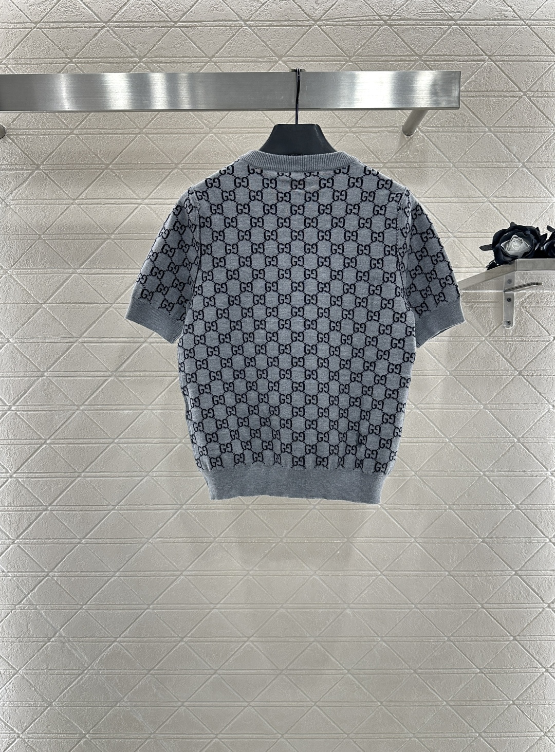 ♥Gucc*♥2025新品上架 两面穿圆领提花针织短袖定制YB羊毛纱线织造 质感上乘 穿搭舒适 圆领针织