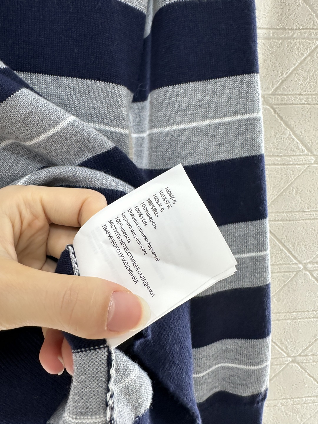 ♥Miumi*♥2025新品上架 翻领针织长袖定制YB羊毛纱线织造 柔软舒适 洋气显瘦 翻领𝑝𝑜𝑙𝑜长袖