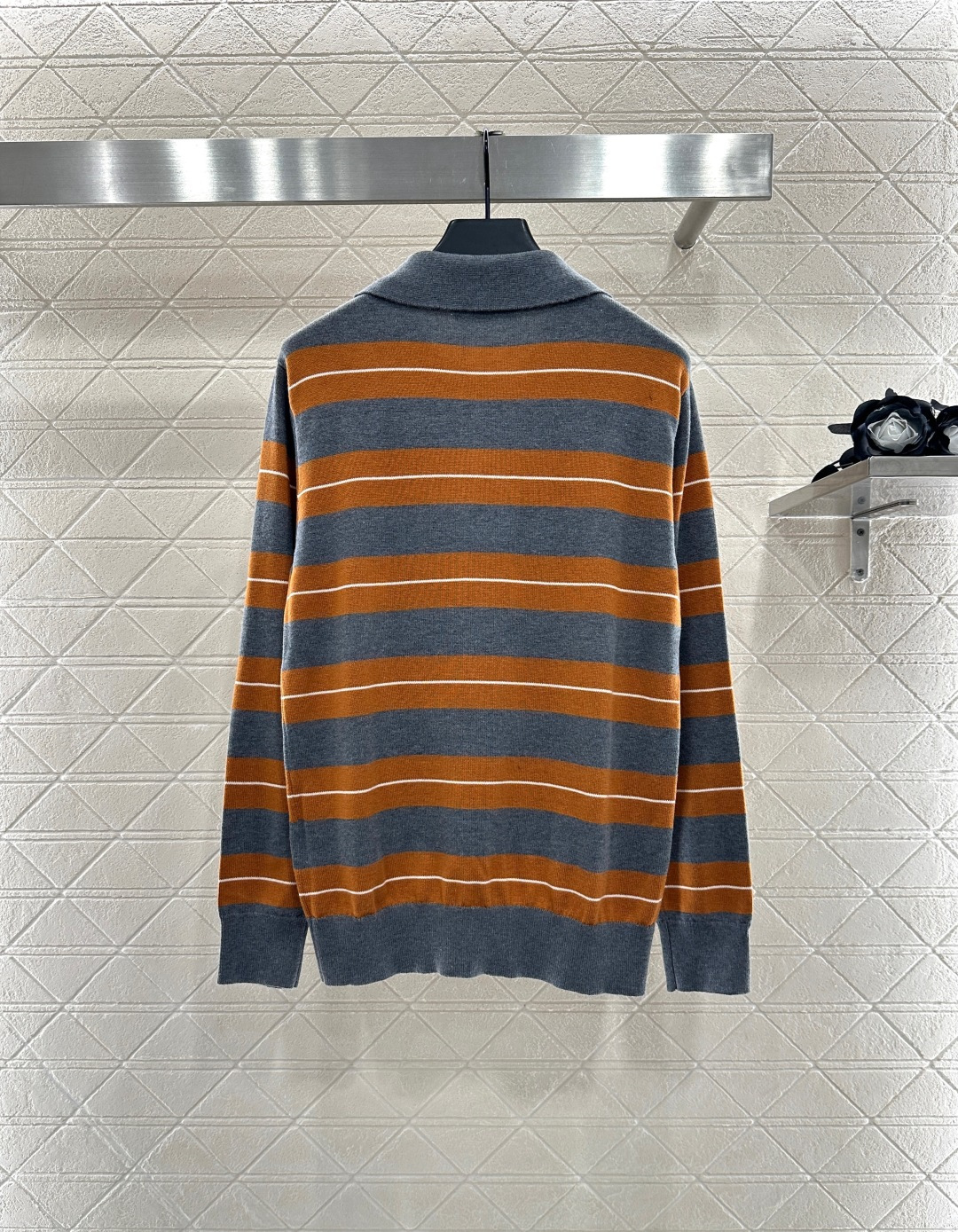 ♥Miumi*♥2025新品上架 翻领针织长袖定制YB羊毛纱线织造 柔软舒适 洋气显瘦 翻领𝑝𝑜𝑙𝑜长袖